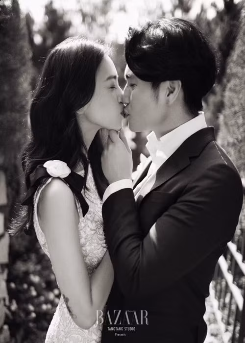 Huy Trần và Ngô Thanh Vân sẽ tổ chức đám cưới vào ngày 8/5 tới đây tại Đà Nẵng. Hôn lễ được tổ chức nhỏ gọn, riêng tư.