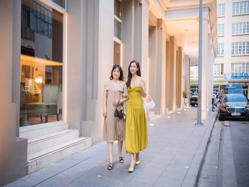 Cho đến hiện tại, dù đã trưởng thành và tự lập, có được công việc ổn định nhưng Mỹ Linh cho biết, mẹ vẫn là người lo lắng cho cô nhất.