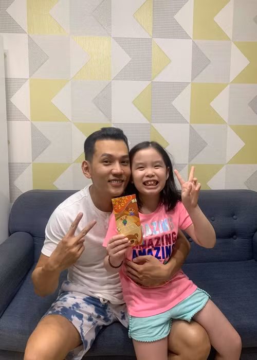 "Con nào cũng là con. Còn sống ngày nào thì yêu thương ngày đó. Cuộc đời vô thường lắm. Sao phải bớt đi sự yêu thương", Lý Bình mới đây trải lòng. Ảnh: FBNV