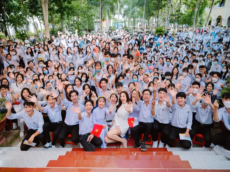 Ngoài dự án “STEPbyTIEN”, Thùy Tiên còn tham gia các hoạt động quảng bá cho cuộc thi Miss Grand Vietnam 2022 trong thời gian tới.