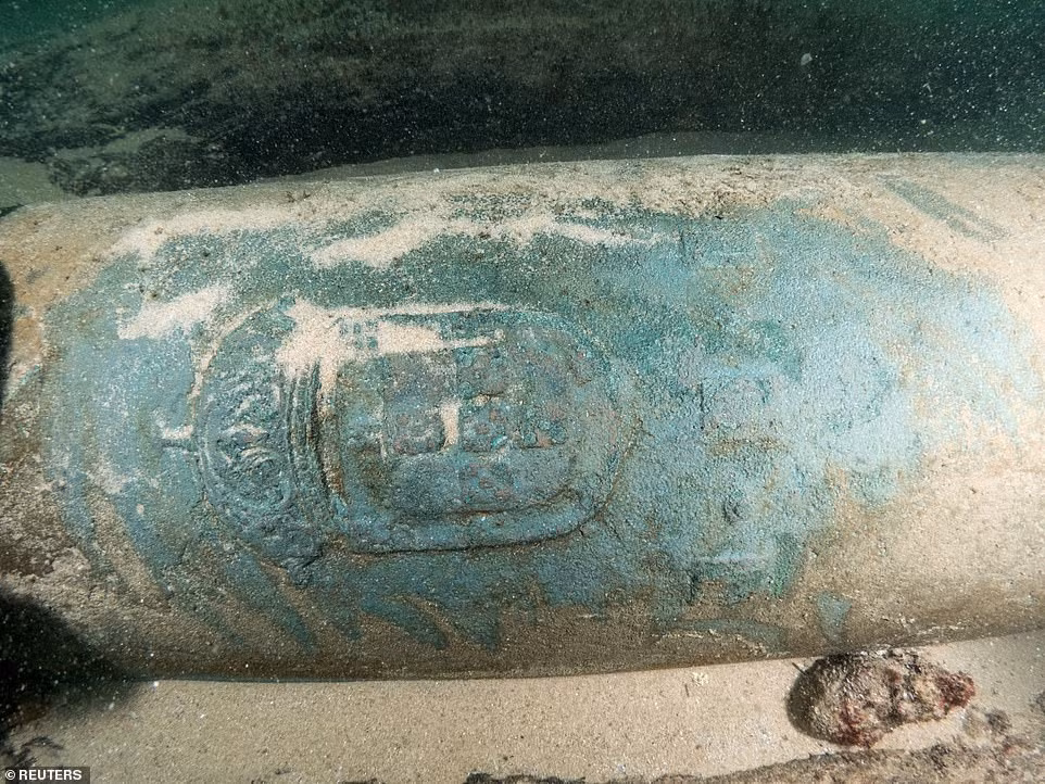 Các chuyên gia tin rằng, con tàu bị đắm trong khoảng thời gian từ năm 1575 - 1625.