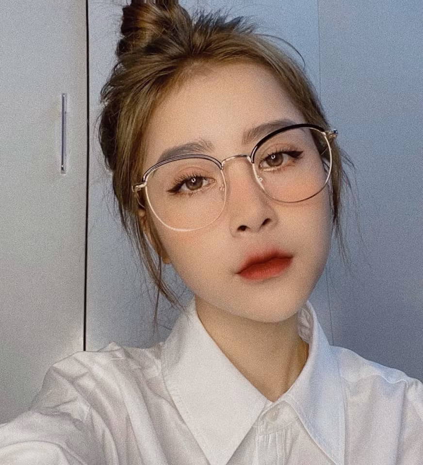 Không ít anh chàng cảm thấy mình đủ tiêu chuẩn nên muốn hỏi thăm và ứng tuyển. Ảnh: Tổng hợp