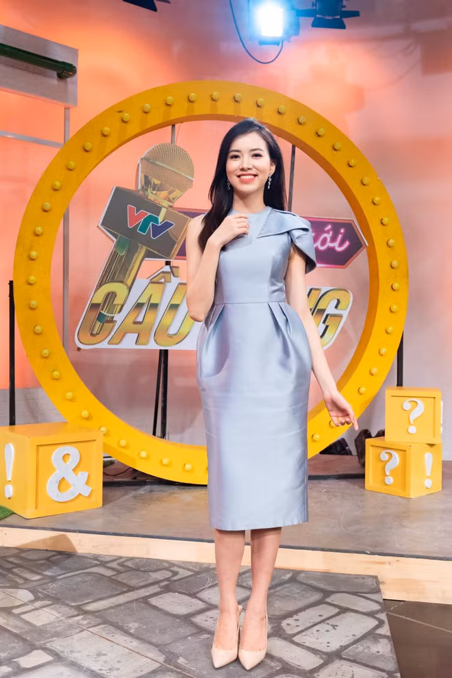 Hiện, Hà Thanh Vân đang cộng tác với VTV, dẫn một số chương trình và mong muốn trở thành MC, BTV chuyên nghiệp của đài.