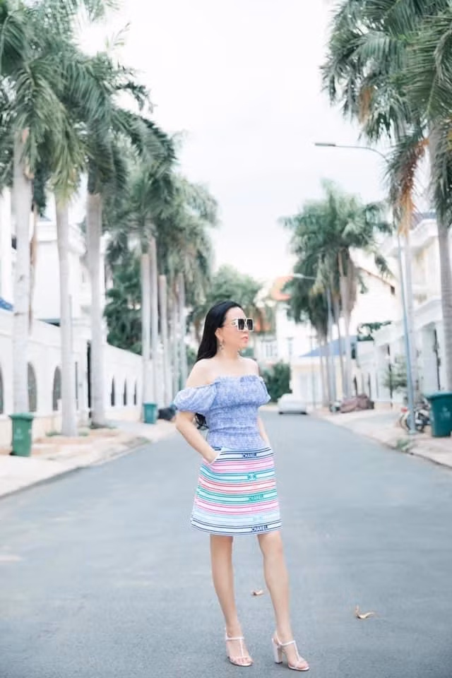 Sau sự cố này, cư dân mạng đã tặng cho quả xoài nhà Phượng Chanel hôm nay là "quả xoài đắt nhất Việt Nam".