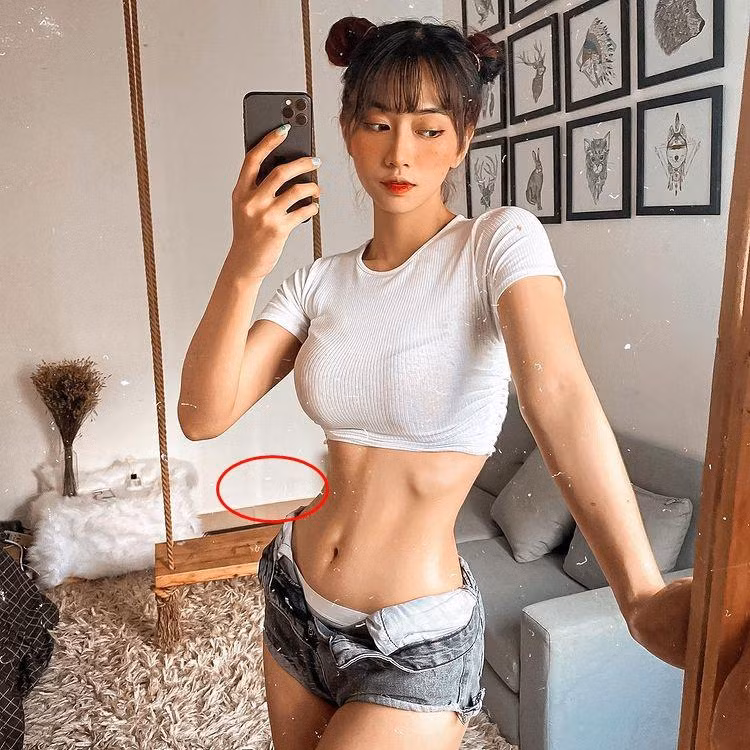 Lê Bống có vòng eo đẹp tự nhiên nhưng cũng không phải sừ dụng qua app chỉnh ảnh thì mới đẹp xuất sắc như ảnh mạng được.