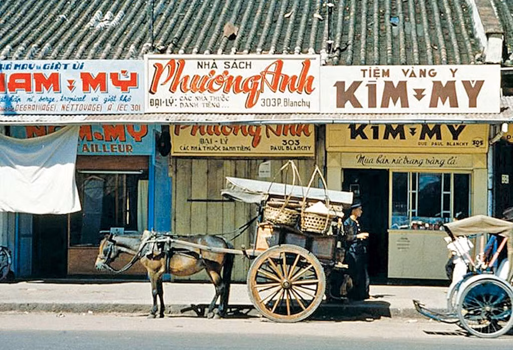 Nhà văn cho hay: "Càng đọc thì càng thấy Sài Gòn có nhiều cái hay, cái ngồ ngộ mà bây giờ không phải ai cũng biết. Tôi chỉ là người ghi lại những điều tôi biết để chia sẻ với mọi người thôi. Tất nhiên, là người được sinh ra lớn lên ở Chợ Lớn, rồi có một thời gian dài gắn bó với Sài Gòn thì tôi cảm thấy cần phải làm một cái gì cho nó, chẳng hạn như lưu giữ quá khứ”.