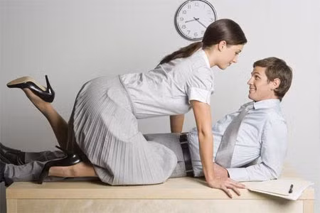 Vợ trơ tráo nói nghiện tình một đêm nhưng vẫn yêu tôi Vọ tro tráo nói nghiẹn tình mọt dem nhung vãn yeu toi