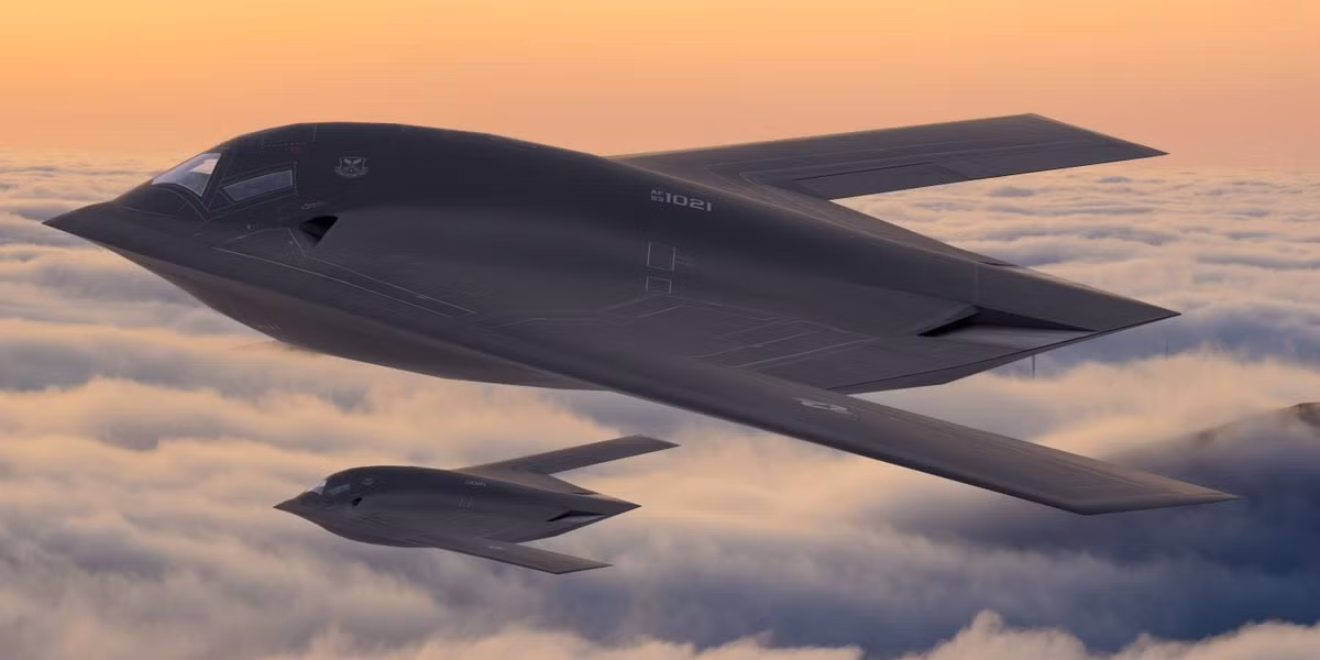 B-21 Raider là một kỳ quan kỹ thuật hiện đại, là minh chứng cho kỷ nguyên mới của hàng không quân sự và được đánh giá sẽ làm thay đổi cuộc chơi trong chiến tranh trên không. Máy bay ném bom này sẽ là trụ cột của Không quân Mỹ trong tương lai. .