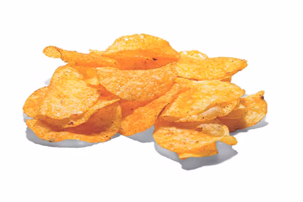 Ngay cả khi suất khoai tây chiên bạn gọi được quảng cáo là không có chất béo chuyển hóa (trans fat), nó cũng chứa quá nhiều calo dư thừa không cần thiết cho bữa trưa. Bữa ăn trưa này sẽ khiến bạn khó tiêu mà vẫn mất năng lượng và làm phần còn lại trong ngày chủa bạn chìm trong mệt mỏi.
