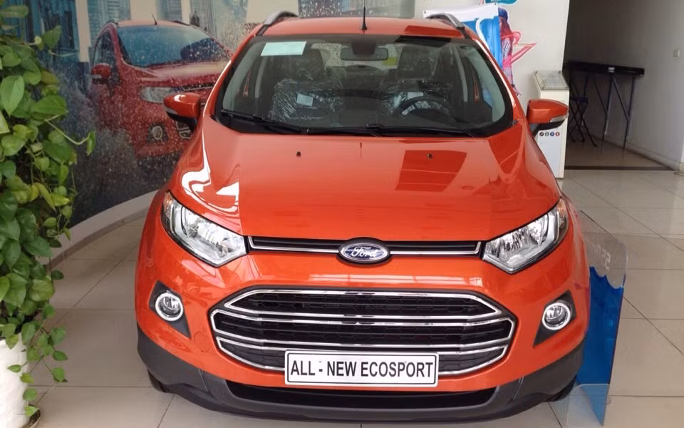 Can canh Ford EcoSport 2016 gia 570 trieu tai Viet Nam-Hinh-3
