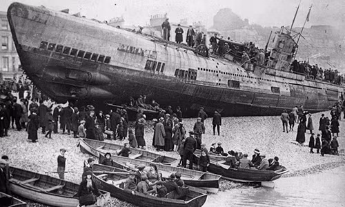 Tuy nhiên, từ tháng 10 - 12/1919, tàu ngầm U-118 bị chia nhỏ và được đem bán phế liệu.