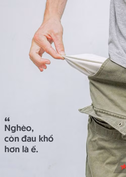 Đừng mải mê yêu đương mà quên mất làm việc chăm chỉ, kiếm tiền trang trải cuộc sống, tạo dựng tương lai vững chắc cho mình. Dù là cô đơn, nhưng nằm khóc trong một căn phòng sang chảnh còn hơn là vùi mình trong đống rơm.