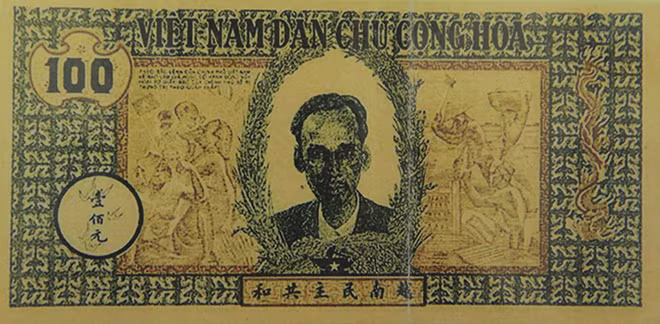 Mặt trước của giấy bạc là hình ảnh Bác Hồ, bên cạnh là những bông lúa và người nông dân đang chăm chỉ làm việc làm khung nền mờ phía sau, thể hiện khao khát cuộc sống tự do, ấm no, hạnh phúc...