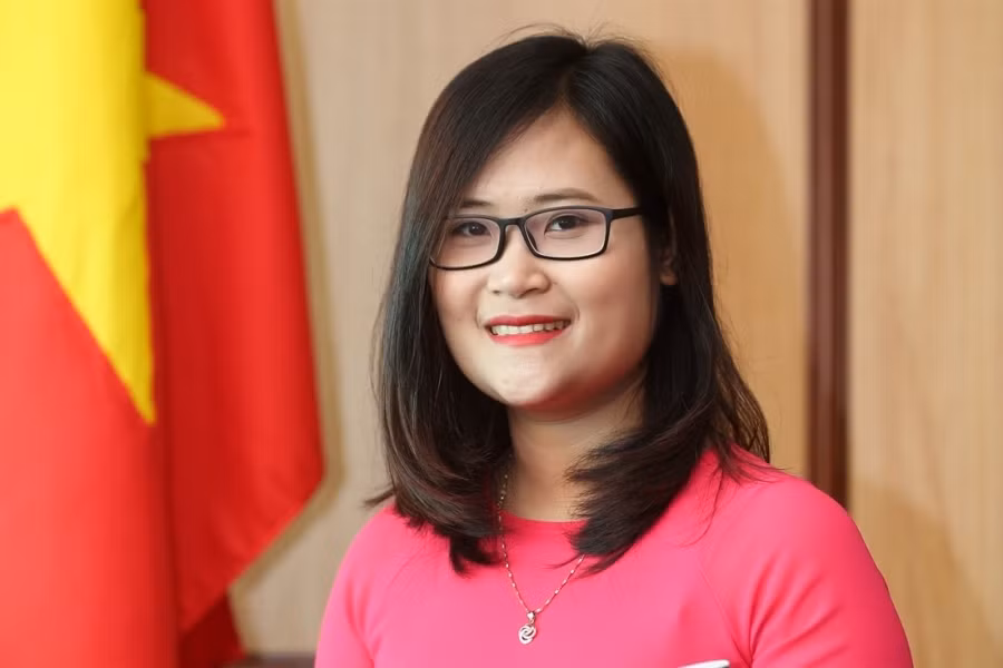 Chan dung co giao 9X nguoi Muong trung cu dai bieu Quoc hoi khoa XV-Hinh-2