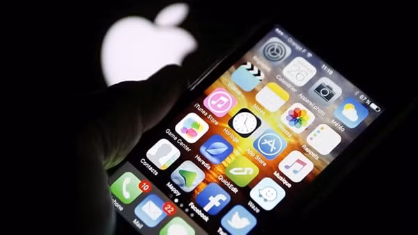 Người dùng iPhone 6, 6S và iPad mini 4 tố máy bị hao pin một cách khó hiểu sau khi lên iOS 11.4. Người dùng iPhone 6, 6S và iPad mini 4 tố máy bị hao pin một cách khó hiểu sau khi lên iOS 11.4.