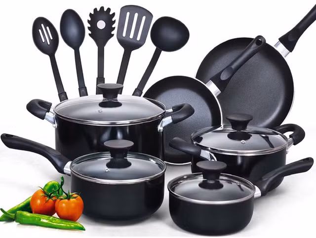 9 mon do tuyet doi khong nen mua vao ngay Black Friday