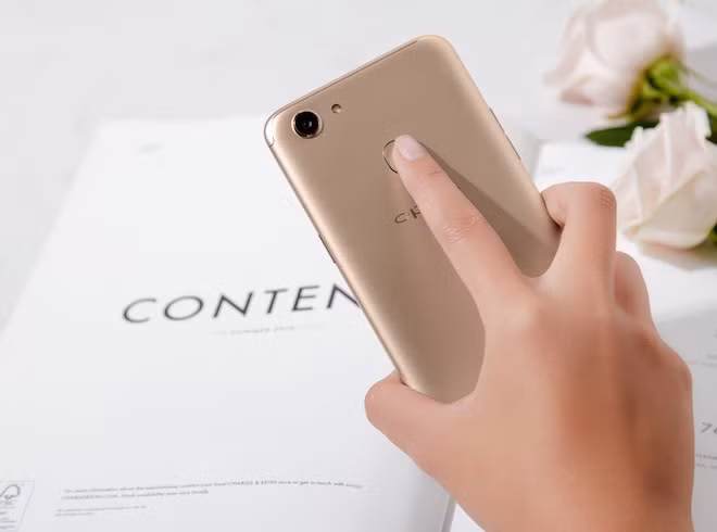 Oppo F5 chính thức trình làng: Thiết kế lạ, nhiều công nghệ mới - Hình 2 Oppo F5 chinh thuc trinh lang: Thiet ke la, nhieu cong nghe moi-Hinh-2