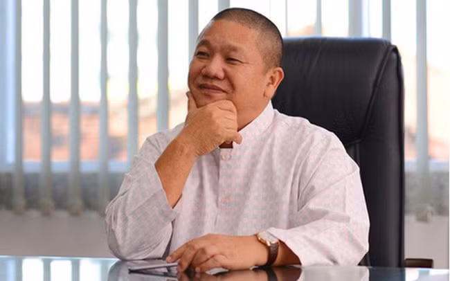 Roi vao no nan, ai se cuu Hoa Sen cua ong Le Phuoc Vu?