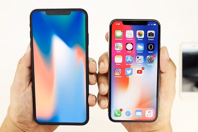 Sẽ có 2 phiên bản iPhone OLED và 1 phiên bản iPhone LCD ra mắt vào mùa thu năm nay. Sẽ có 2 phiên bản iPhone OLED và 1 phiên bản iPhone LCD ra mắt vào mùa thu năm nay.