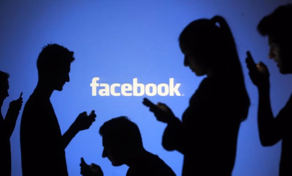 Chan dong, du lieu cua 30 trieu nguoi dung Facebook da bi hacker thu thap
