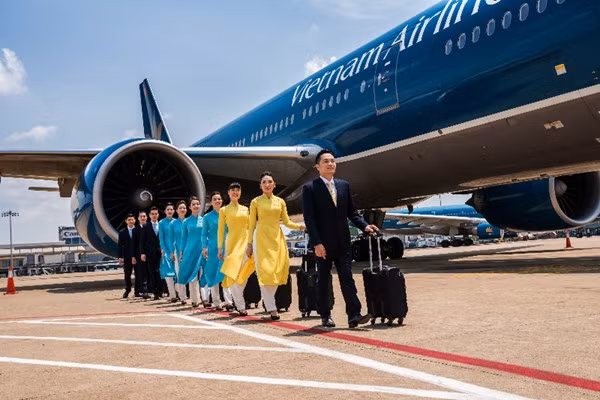 Sep Vietnam Airlines phu nhan dong phuc moi dang gay tranh cai