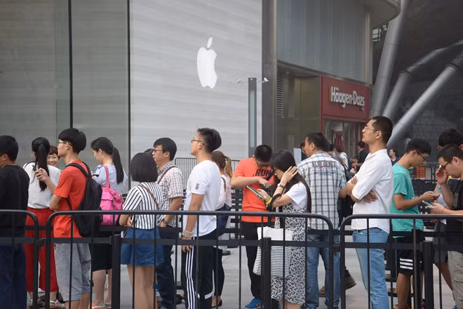 Apple ton that ty USD vi gian thuong o Trung Quoc-Hinh-2