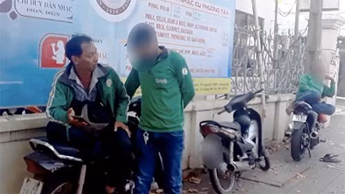 Long "sún" hướng dẫn "đệ tử" những chiêu "chặt chém" khách khi đi GrabBike "đểu".
