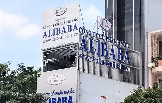Công ty địa ốc Alibaba. Ảnh: SGGP.