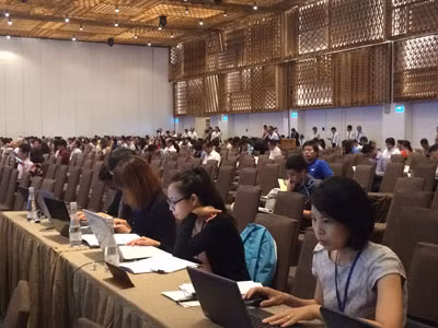 Dai hoi co dong cua Eximbank vo tran