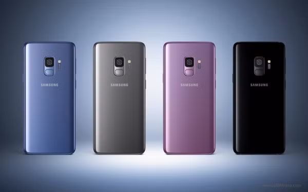 Trong khi đó, Galaxy S9 chỉ có 4 màu để người dùng lựa chọn gồm xám, xanh san hô, đen huyền bí và tím tử đinh hương.