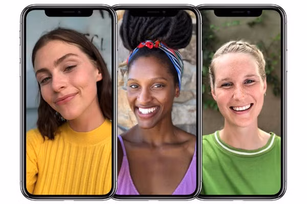 iPhone X bị tố gây khó chịu khi xén tóc người dùng trong lúc họ nghe điện thoại.