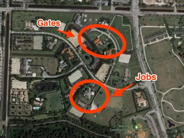 Họ cũng là hàng xóm với nhau tại thủ đô Wellington, Florida. Một nguồn tin uy tín tiết lộ, Bill Gates đã chi 37 triệu USD để mua một loạt tài sản trong khu vực vào năm 2016. Cùng năm đó, mẹ của Eve Jobs, Laurene Powell – Jobs đã mua một trang trại trị giá 15 triệu USD ngay bên kia đường.