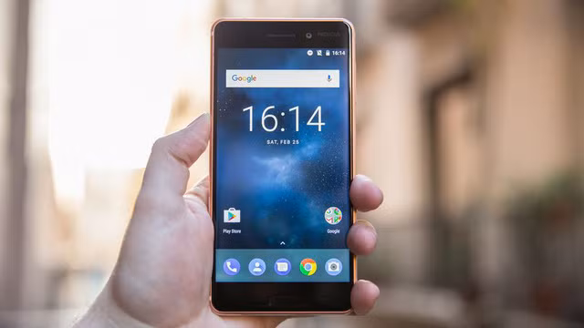 Theo JerryRigEveryThing, Nokia 6 là chiếc smartphone bền nhất năm 2017. Ảnh: Cnet.