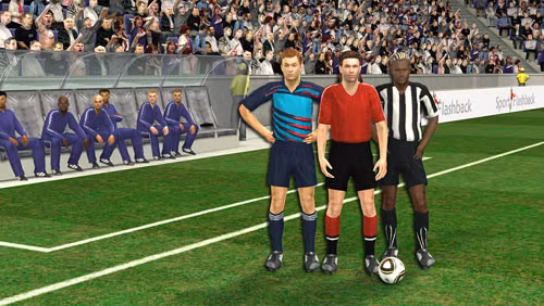 Ngoài cầu thủ trên sân, SportFlashback cũng đầu tư hình ảnh 3D cho các cổ động viên phía trên khán đài, các khu vực an ninh, ghế huấn luyện viên... Các vận động viên cũng được bổ sung các yếu tố hình ảnh khác như màu da, kiểu tóc.