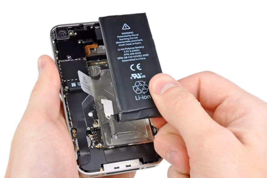 Sau ngày 31/12, người dùng iPhone phải trả 2 triệu đồng để thay pin Sau ngay 31/12, nguoi dung iPhone phai tra 2 trieu dong de thay pin