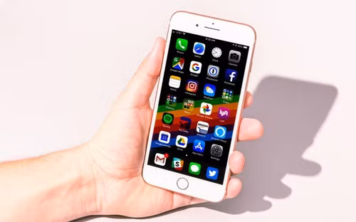 Giá iPhone 8, 8 Plus xách tay giảm chưa từng có Gia iPhone 8, 8 Plus xach tay giam chua tung co