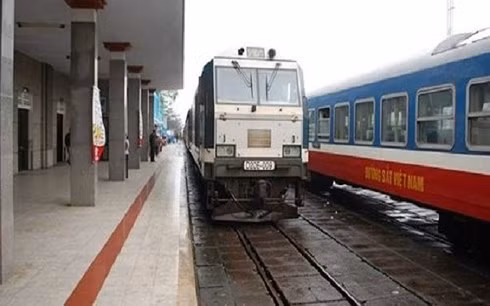 Tổng công ty đường sắt Việt Nam đang nợ 26 tỷ đồng tiền thuế đất tại lô đất 551 Nguyễn Văn Cừ, Long Biên, Hà Nội. Ảnh minh họa.