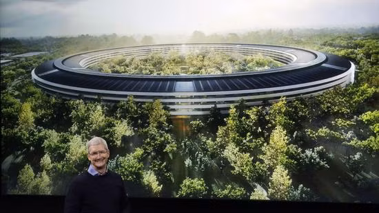Trụ sở phi thuyền mới của Apple.