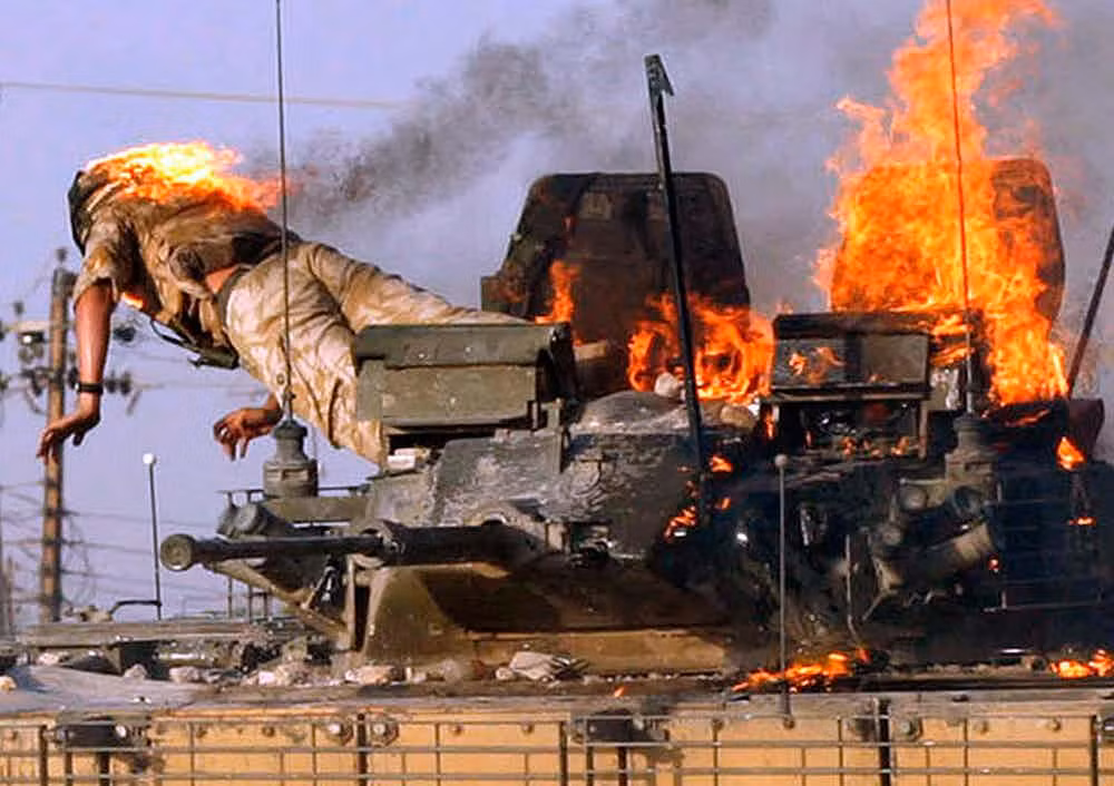 Hai trận chiến khốc liệt nhất trong Chiến tranh Iraq bao gồm trận chiến ở Mosul (xảy ra vào tháng 11/2004) và trận chiến ở Fallujah.