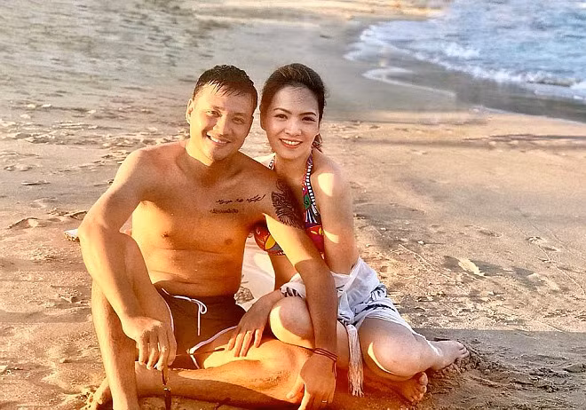 Nhan sac cua me ruot Dan Le, tre trung khong he kem canh con gai-Hinh-9