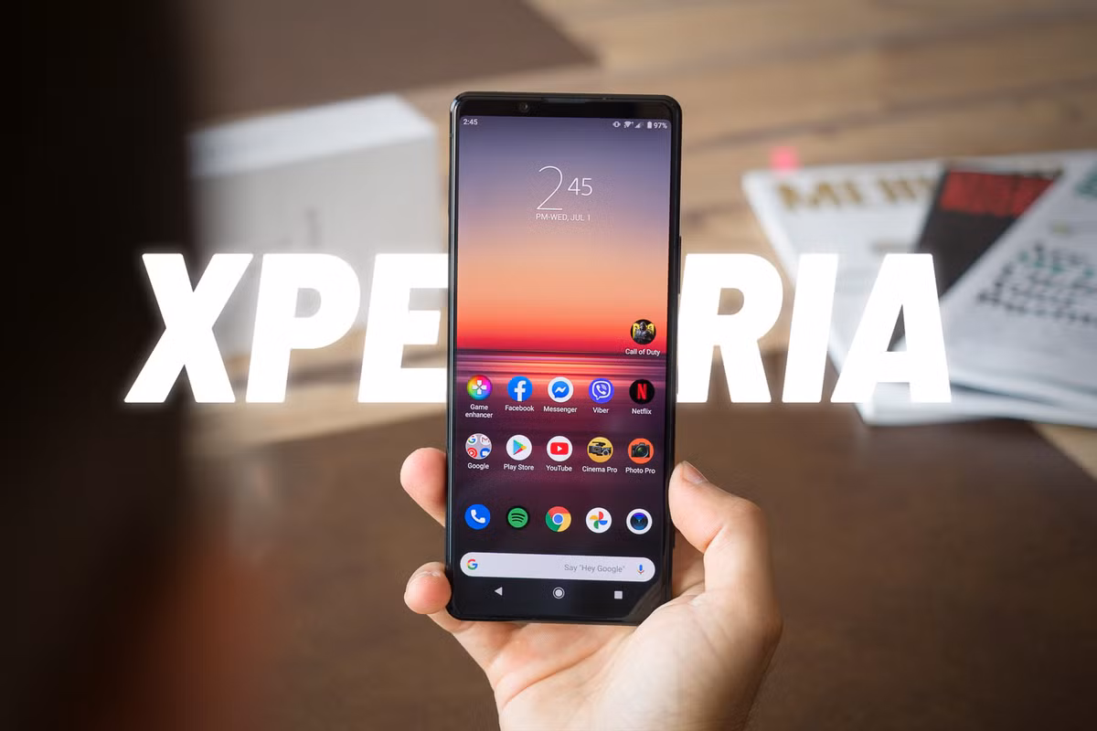 Trong khi tính năng Imaging Edge for Mobile kết nối Xperia 1 II với máy ảnh Sony Alpha, cho phép dùng điện thoại để điều khiển máy ảnh từ xa hay một số thiết lập khác, thì tính năng Cinematography Pro hỗ trợ quay phim tốc độ cao chuẩn điện ảnh 2K 120 khung hình/giây