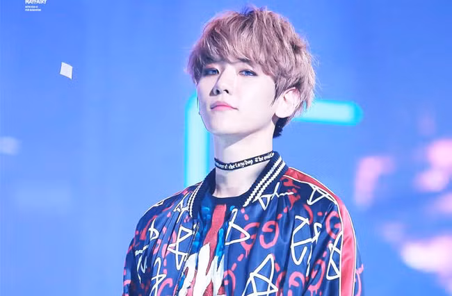 Baekhyun (EXO) có 2,89 triệu người đăng ký. Nam ca sĩ bắt đầu hoạt động Youtube từ tháng 5/2019, hiện có 34 triệu lượt xem trên 13 video, mang lại thu nhập lên đến 3,500 USD/tháng, 41,800 USD/năm.
