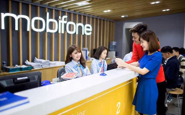 Người sử dụng mạng MobiFone tại một số khu vực nội thành Hà Nội, TP.HCM không thể sử dụng SIM điện thoại để gọi điện hay truy cập internet từ mạng 3G, 4G. Tuy nhiên sự cố được khắc phục chỉ sau 3 giờ, kết nối mạng thoại, dữ liệu trở lại bình thường.