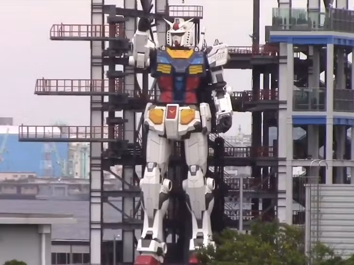 Công trình robot "siêu to khổng lồ" RX-78 Gundam lấy cảm hứng từ nhân vật hoạt hình Gundam RX-78-2 trong bộ phim siêu anh hùng nổi tiếng Mobile Suit Gundam.