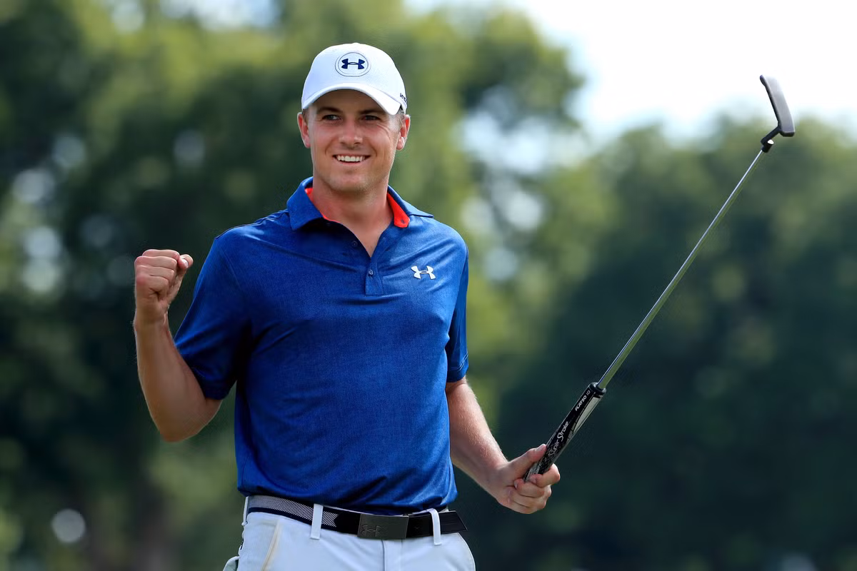 Jordan Spieth làm quen golf từ năm 12 tuổi, đến năm 25 tuổi anh đã trở thành một trong những huyền thoại golf thế giới. Tài sản của Jordan đến từ những chiến thắng ấn tượng và trở thành gương mặt đại diện cho các thương hiệu lớn như Wheaties, Coca-Cola và Rolex.