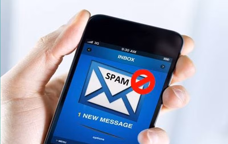 Một trong những điều phiền phức nhất với người dùng điện thoại chính là thường xuyên nhận tin nhắn rác, spam, quảng cáo. Để ngăn chặn tin nhắn rác gây phiền nhiễu người dùng, Chính phủ vừa ban hành Nghị định 91/2020 về chống tin nhắn rác, thư điện tử, cuộc gọi rác và có hiệu lực từ ngày 1/10.