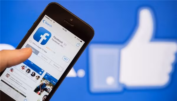 Thậm chí, người dùng Zotag còn cho biết bản thân đã nói lời từ biệt Facebook sau 8 năm gắn bó bởi ''mệt mỏi vì lời mời cập nhật liên tục từ ứng dụng''.