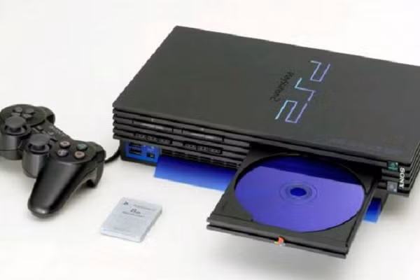 Đổ bộ làng game Việt từ những năm 2000, chiếc máy chơi game này nhanh chóng trở thành ''cả gia tài'' đối với game thủ nhí. Hình ảnh 3D mượt mà đẹp mắt thời những năm 2002, 2003 khiến ai nấy chỉ muốn ngồi ngay vào ghế, cầm chiếc tay cầm đen lên và khám phá.