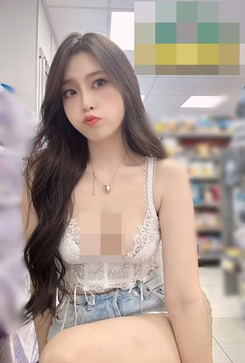 Yumi hiện có hơn 1,4 triệu người theo dõi trên Instagram.