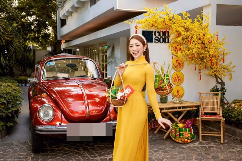 Vợ Chi Bảo không chỉ xinh đẹp mà còn giỏi giang. Cô đang cùng chồng kinh doanh nhà hàng. Ngoài ra, Lý Thùy Chang còn phát triển bản thân ở lĩnh vực làm đẹp.